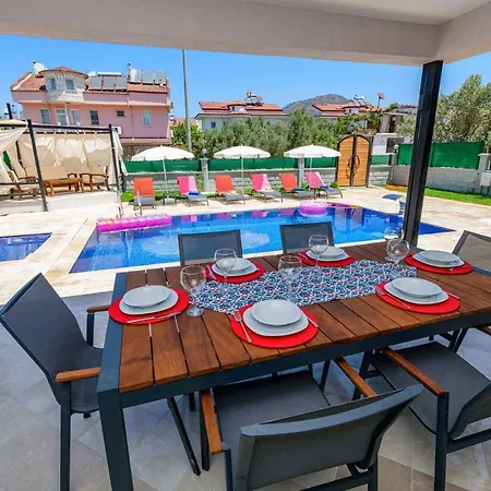 Βίλα Exclusive With Private Pool, 1002