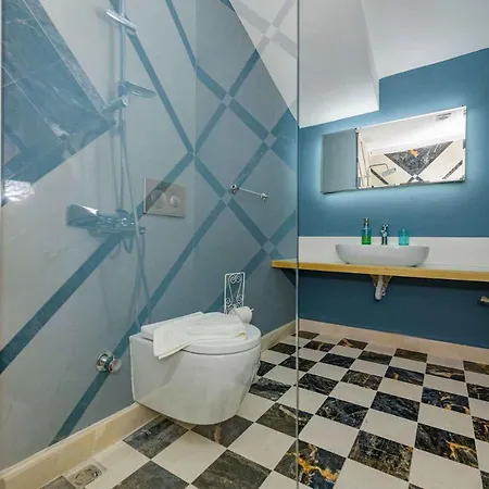 Exclusive With Private Pool, 1002 فتحية