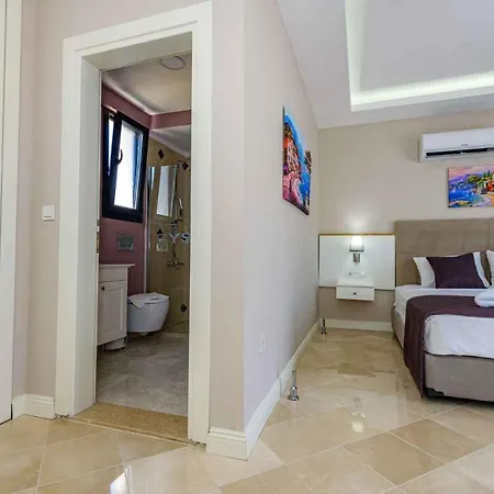 فيلة Exclusive With Private Pool, 1002 فتحية