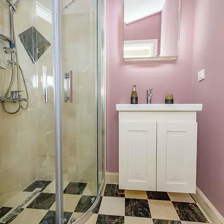 Exclusive With Private Pool, 1002 فيلة فتحية