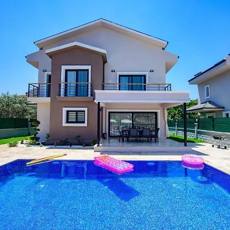 Exclusive With Private Pool, 1002 فيلة فتحية